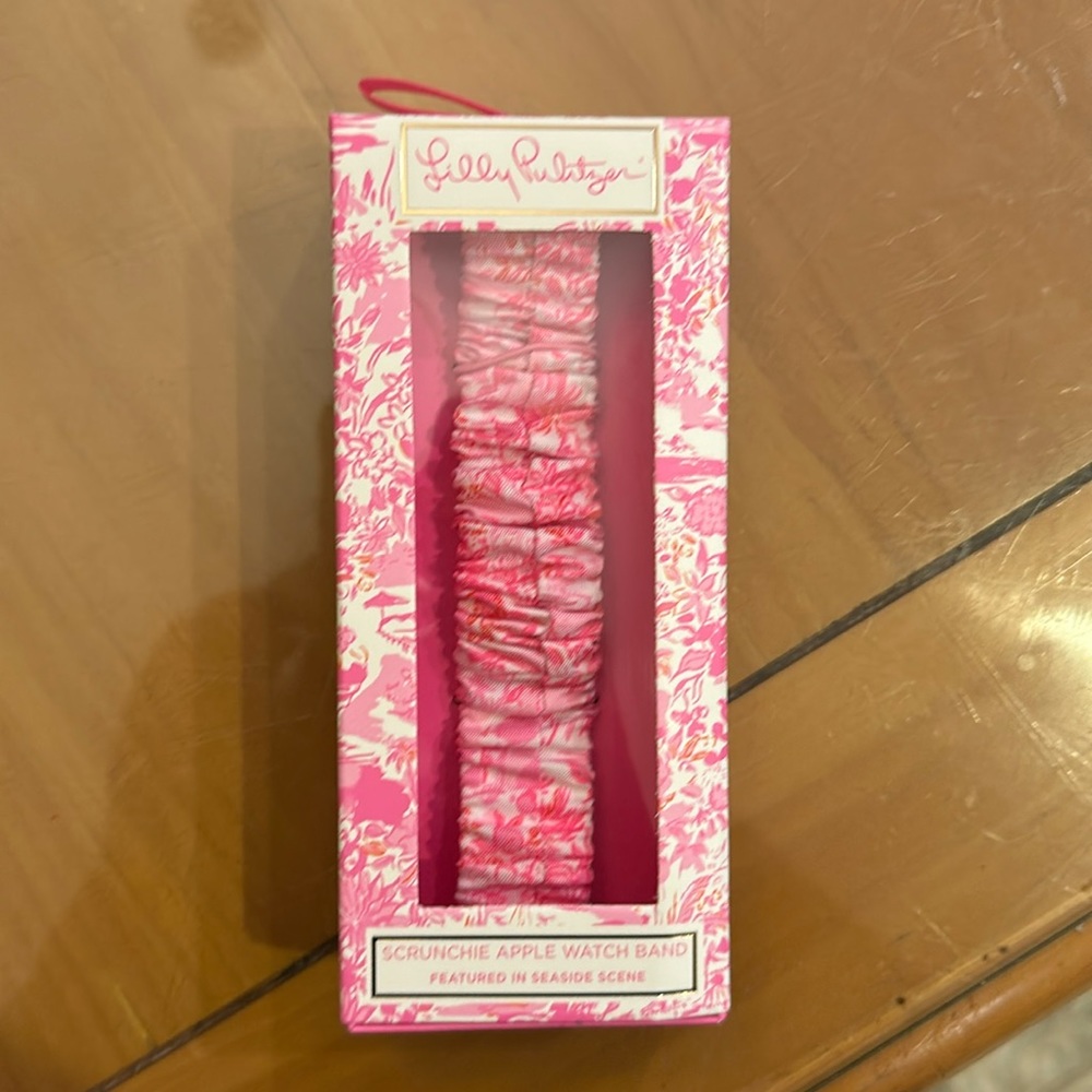 Lilly Pulitzer scrunchie Apple Watch band.
